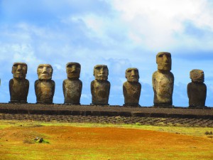 Tongariki, 7 der 15 Moai, 14.4.16